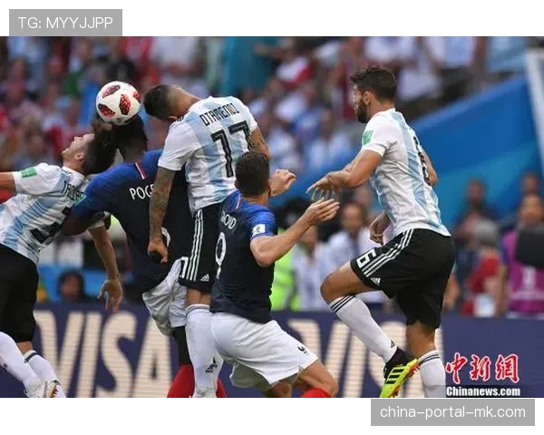 弗罗西诺内为保级最后一搏，主席赛前宣布赢球将重奖球队